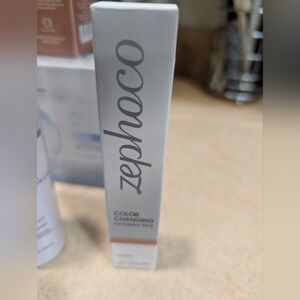 Color Changing foundation Hydration Stick